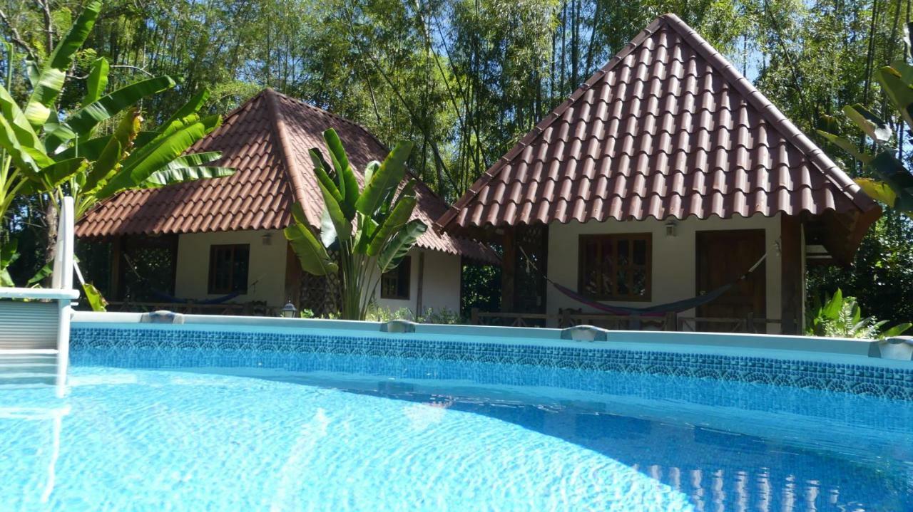 Naturalmente Boutique Bungalows Y Cocina Mediterranea Las Lajas  Exterior photo