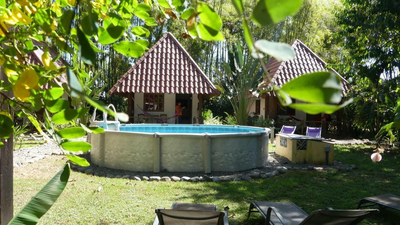 Naturalmente Boutique Bungalows Y Cocina Mediterranea Las Lajas  Exterior photo