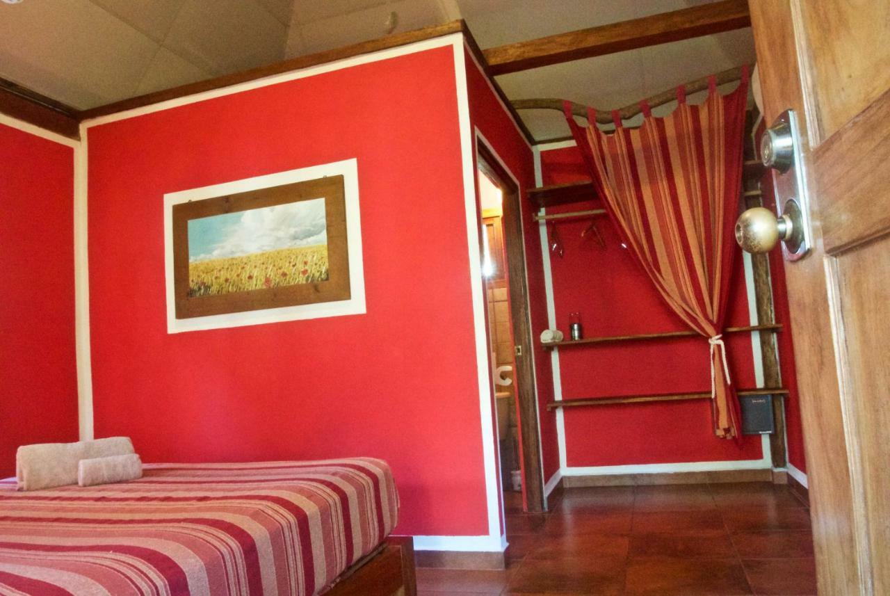 Naturalmente Boutique Bungalows Y Cocina Mediterranea Las Lajas  Exterior photo